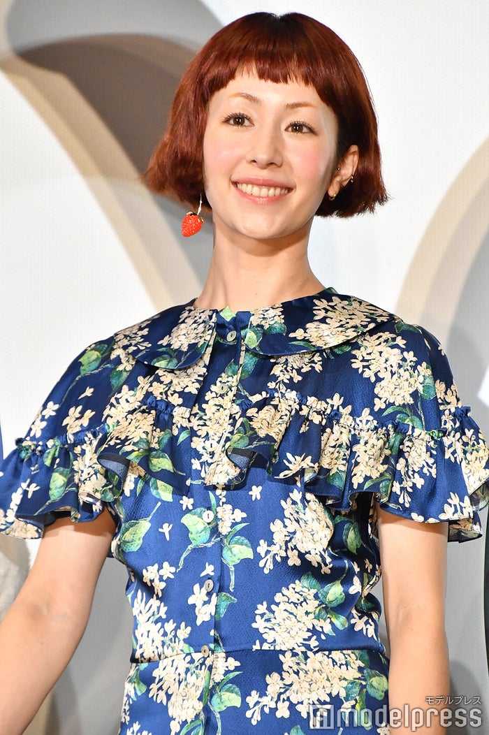 木村カエラ 永山瑛太も登場 リルラ リルハ 自宅で弾き語りに反響 元気出た モデルプレス