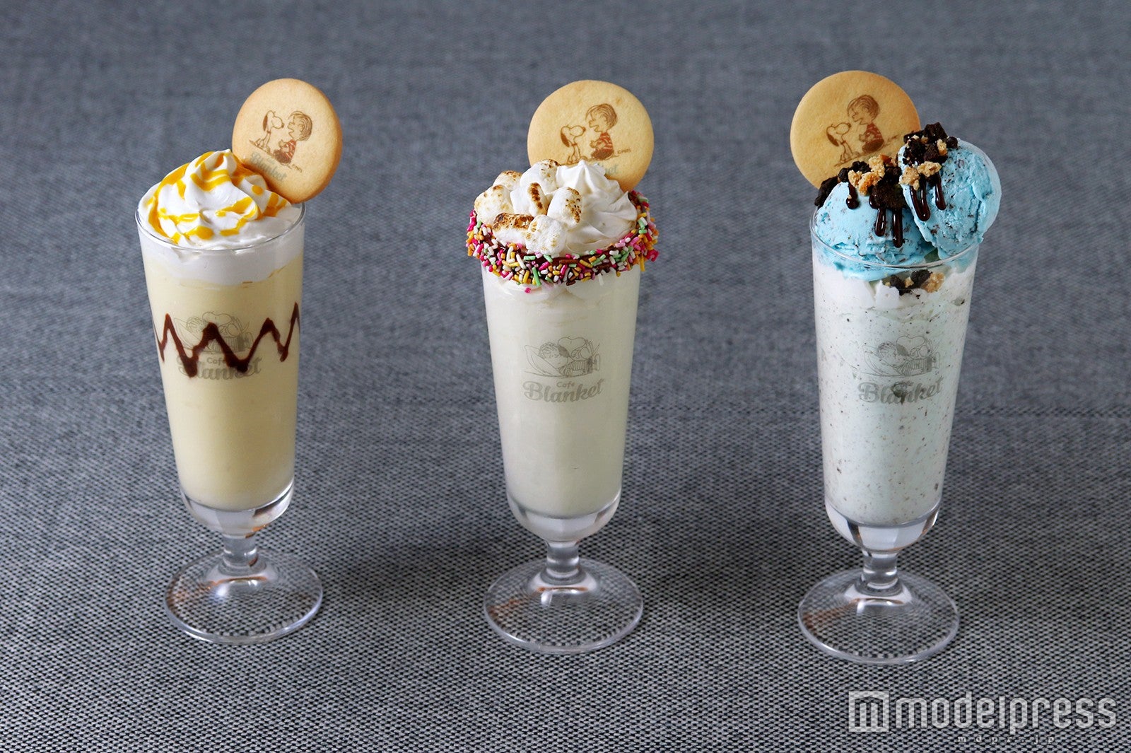 （税抜）（C）Peanuts Worldwide LLC