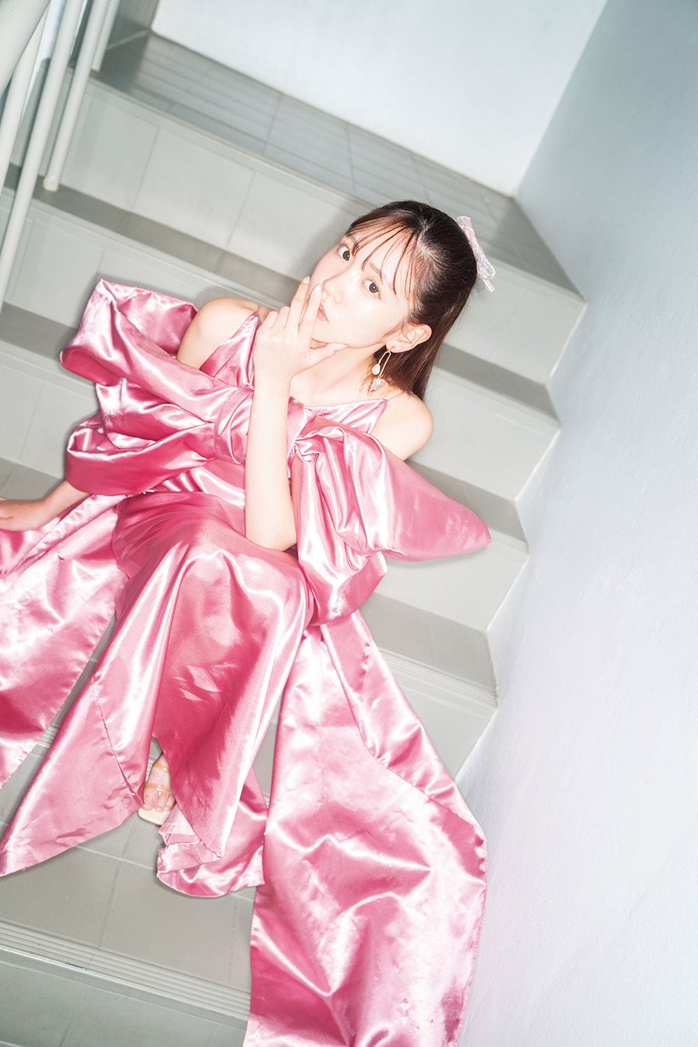 櫻井優衣 1st写真集「YUi」通常版バックカバー（C）佐藤佑一