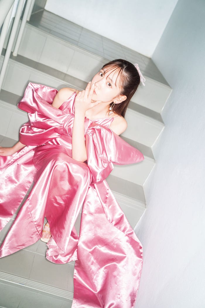 櫻井優衣 1st写真集「YUi」通常版バックカバー(C)佐藤佑一