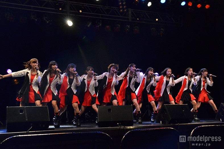 フォーメーションダンスで魅せる、モーニング娘。’14