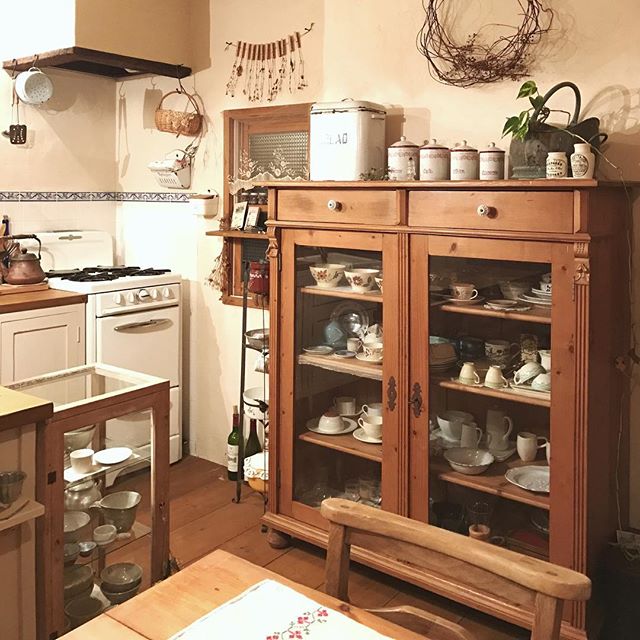 6畳のダイニングキッチンの配置特集 狭い空間を快適にするレイアウトとは モデルプレス