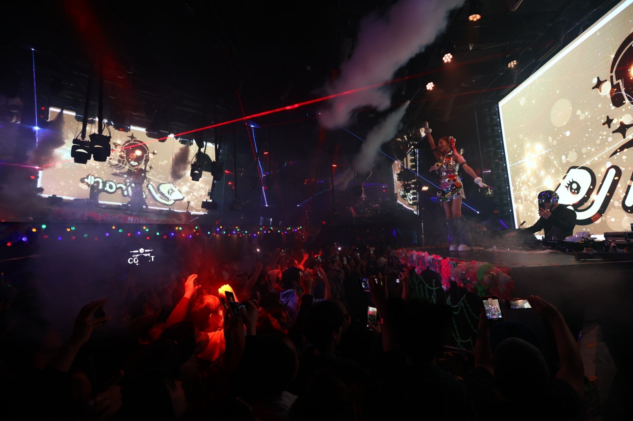 明日花キララ（提供写真）