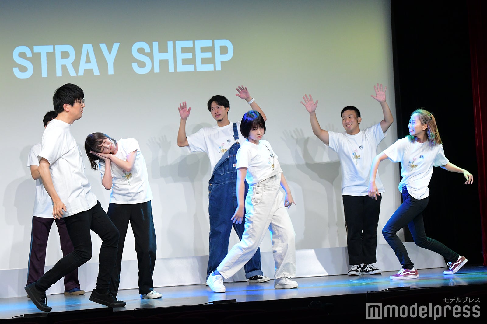 吉本坂46（C）モデルプレス