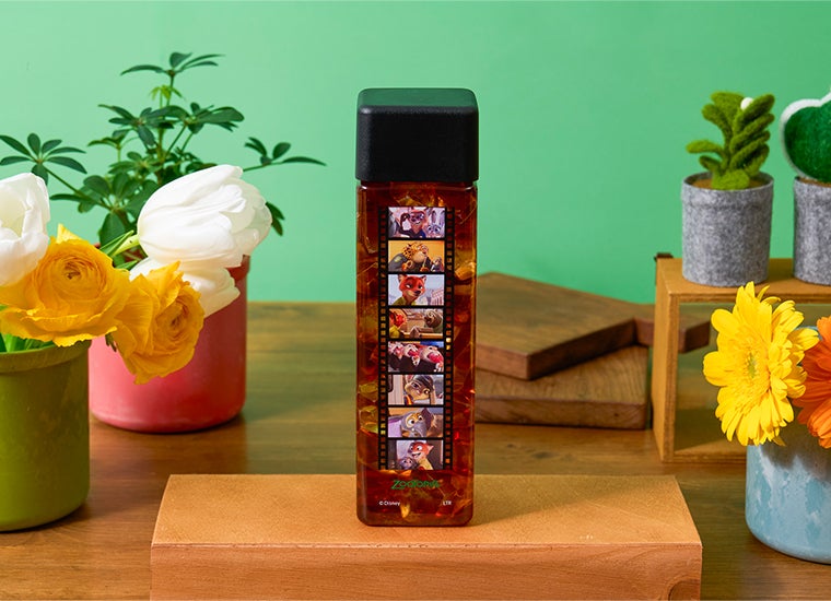 アイスティー税込690円（C）Disney