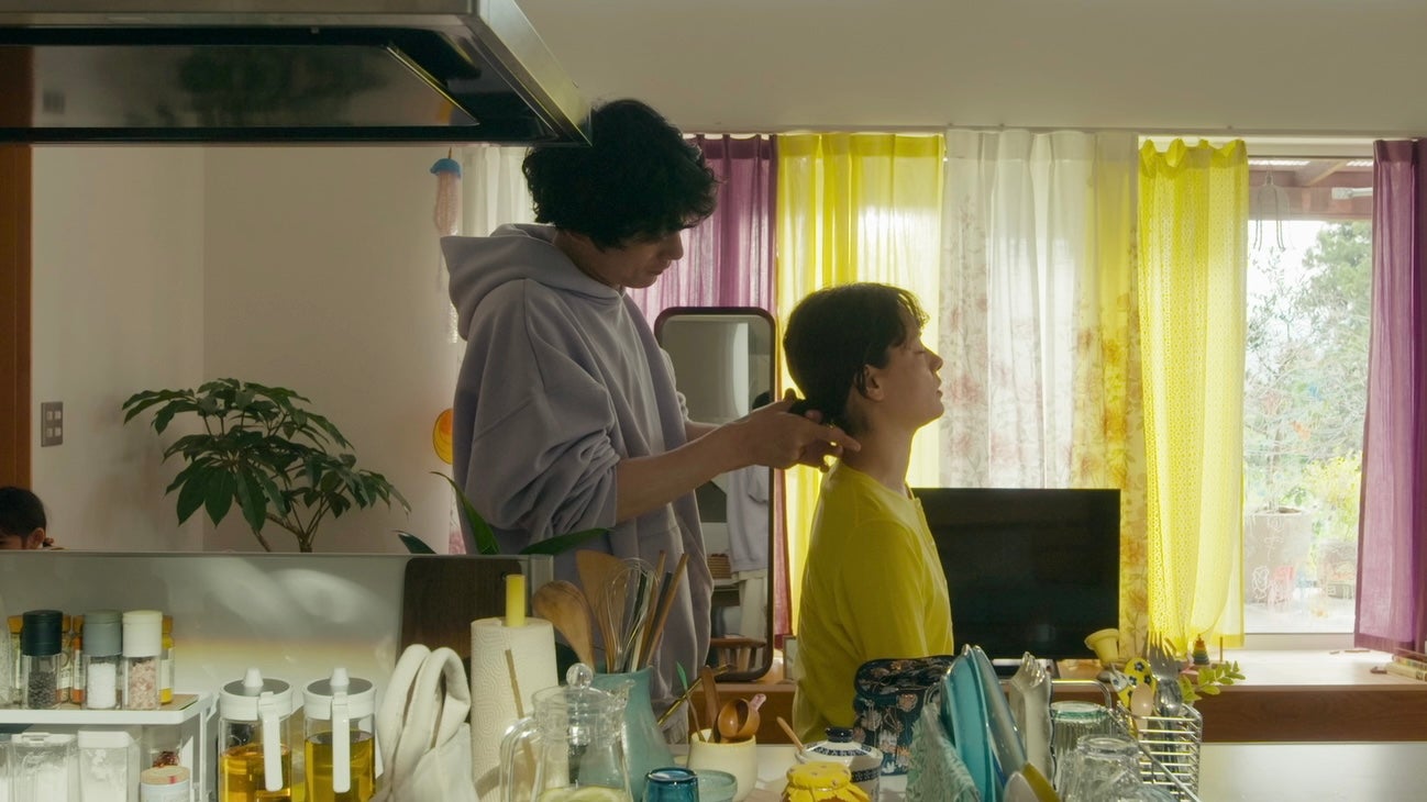 坂口健太郎、市川実日子（C）2023『サイド バイ サイド』製作委員会