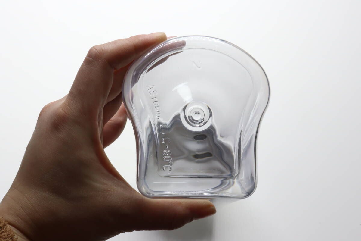 横置きできるワンタッチ冷水筒　ボトル本体