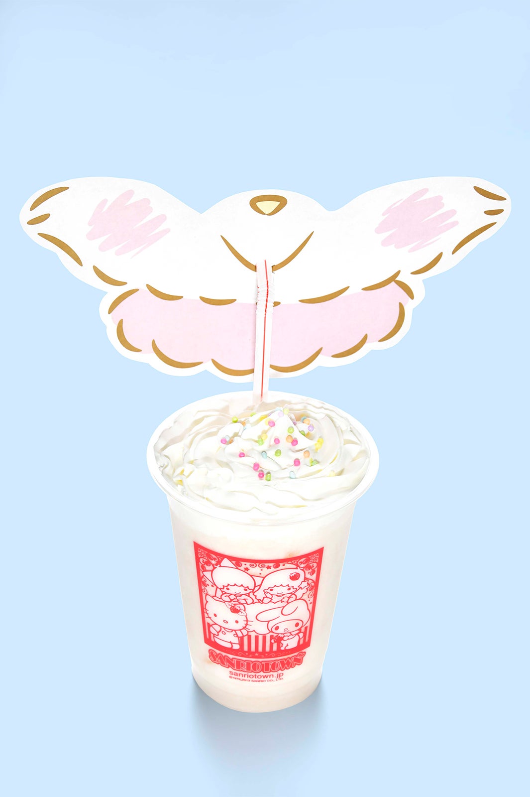 メルのピーチドリンク（600円）※3月18日より／画像提供：サンリオエンターテイメント