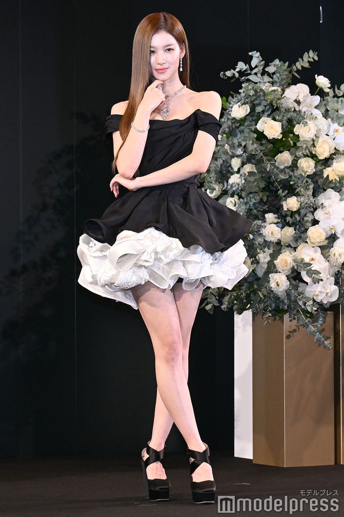 サナ(C)モデルプレス