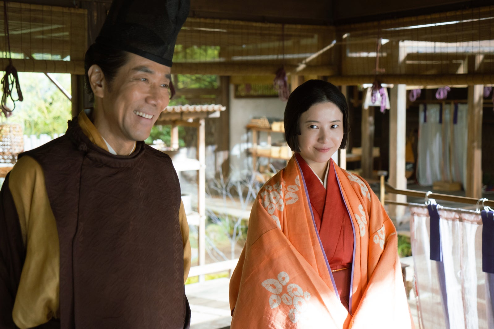 岸谷五朗、吉高由里子「光る君へ」第9話より（C）NHK