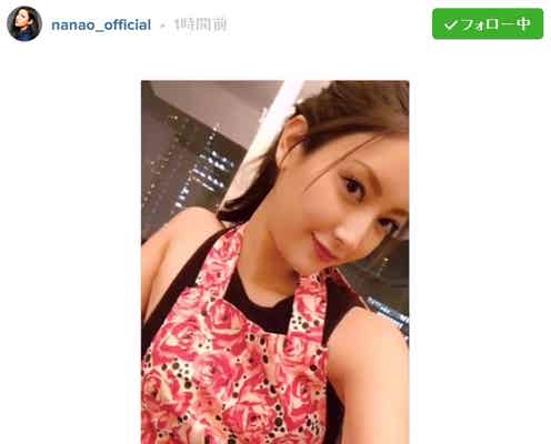 菜々緒「私が奥さんになったら」エプロン×上目遣いでキス?「飛んで帰ります」「会社辞めます」妄想止まぬファン続出