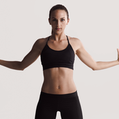 ウェストをギュギュッと締める 腰回しダイエット モデルプレス ウェストをギュギュッと締める 腰回しダイエット モデルプレス