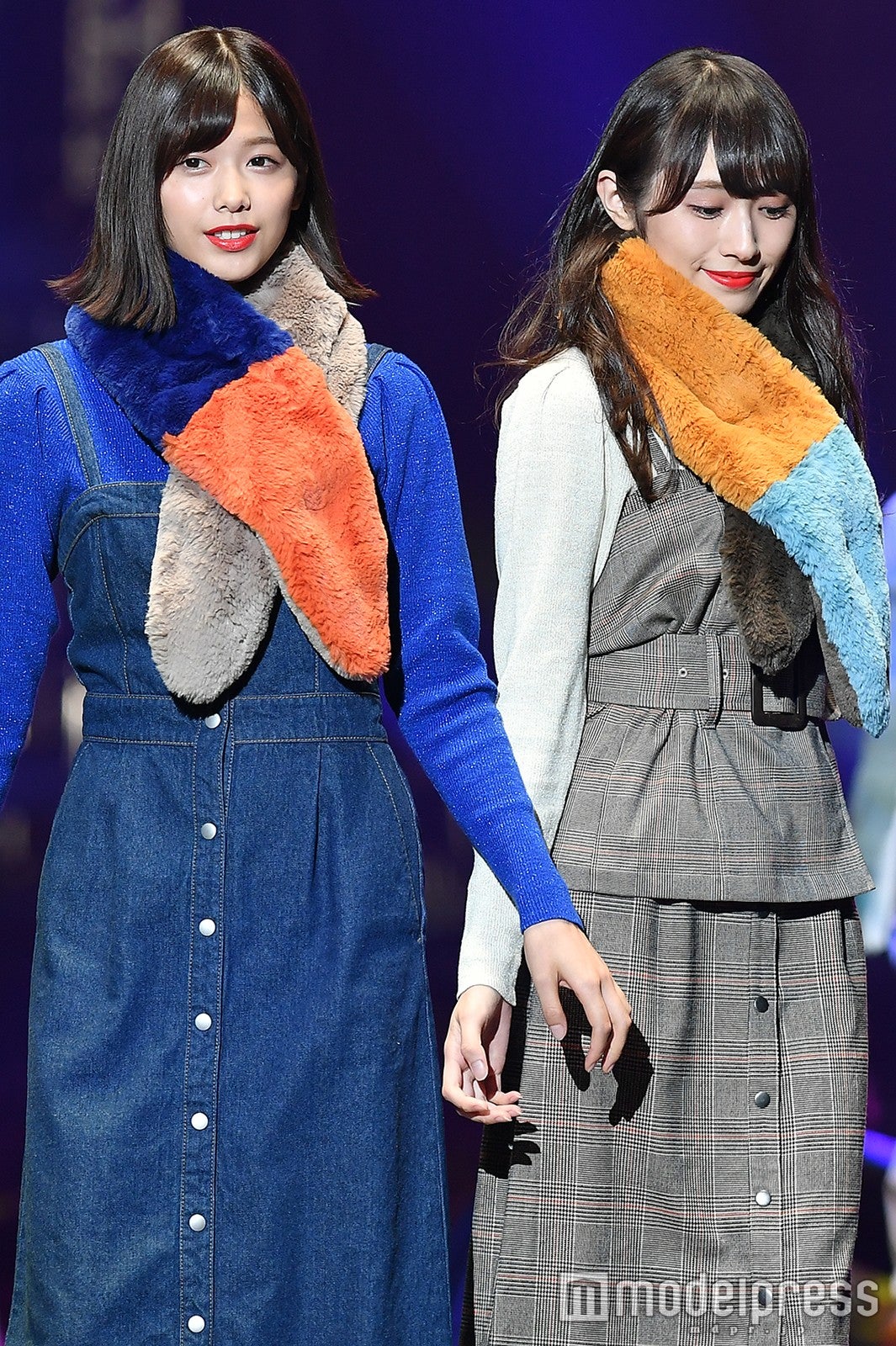 渡邉理佐＆渡辺梨加 （C）モデルプレス