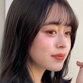 女度が上がる前下がりのセミロング特集 小顔に見せる大人のおしゃれヘアをご紹介 モデルプレス 女度が上がる前下がりのセミロング特集 小顔に見せる大人のおしゃれヘアをご紹介 モデルプレス