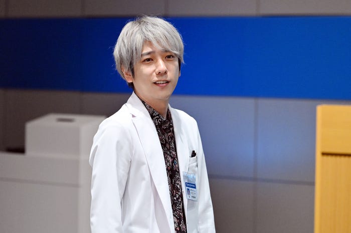 二宮和也「ブラックペアン シーズン2」第9話より(C)TBS