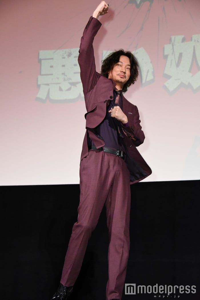 綾野剛(C)モデルプレス