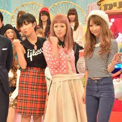 (左から)MEGUMI、松嶋尚美、日菜あこ