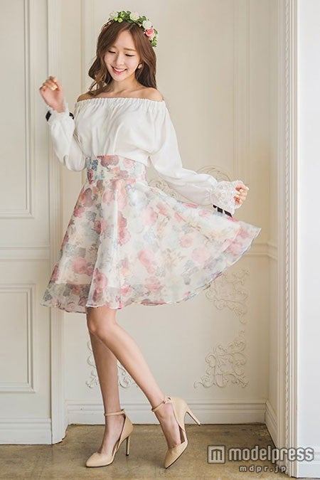 花柄オーガンジースカート「OGAGE JAPAN」5,980円（税込）