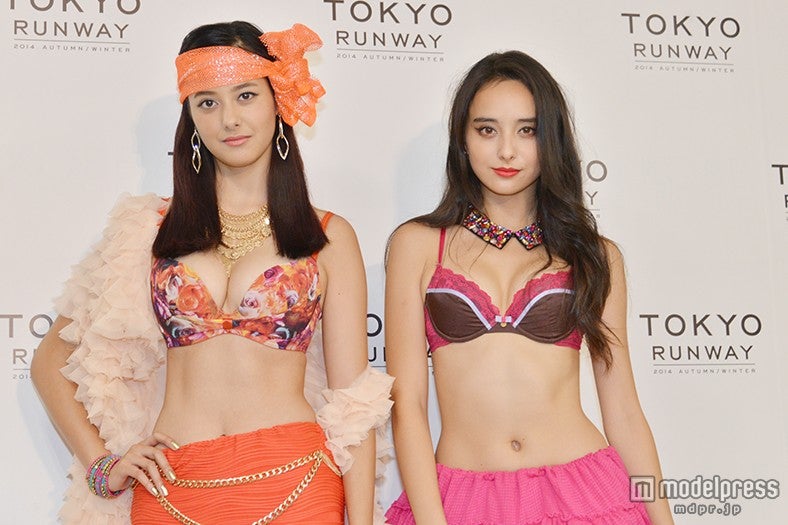 （左より）浦浜アリサ、石田ニコル