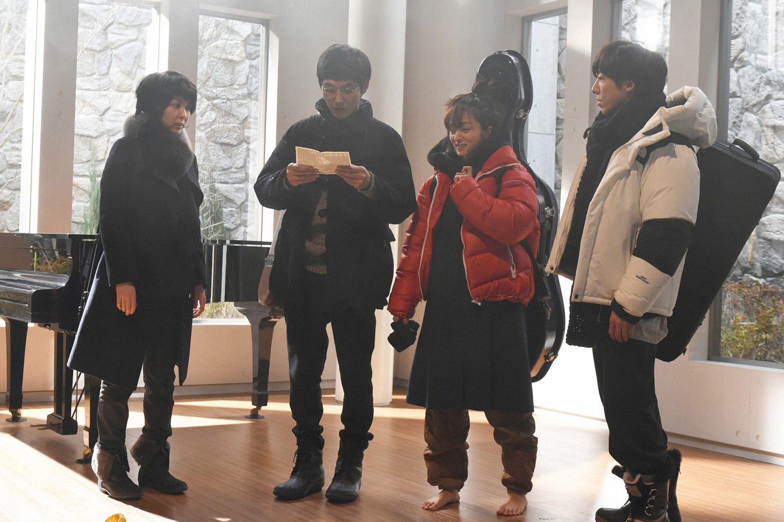 松たか子、松田龍平、満島ひかり、高橋一生「カルテット」第1話より（C）TBS