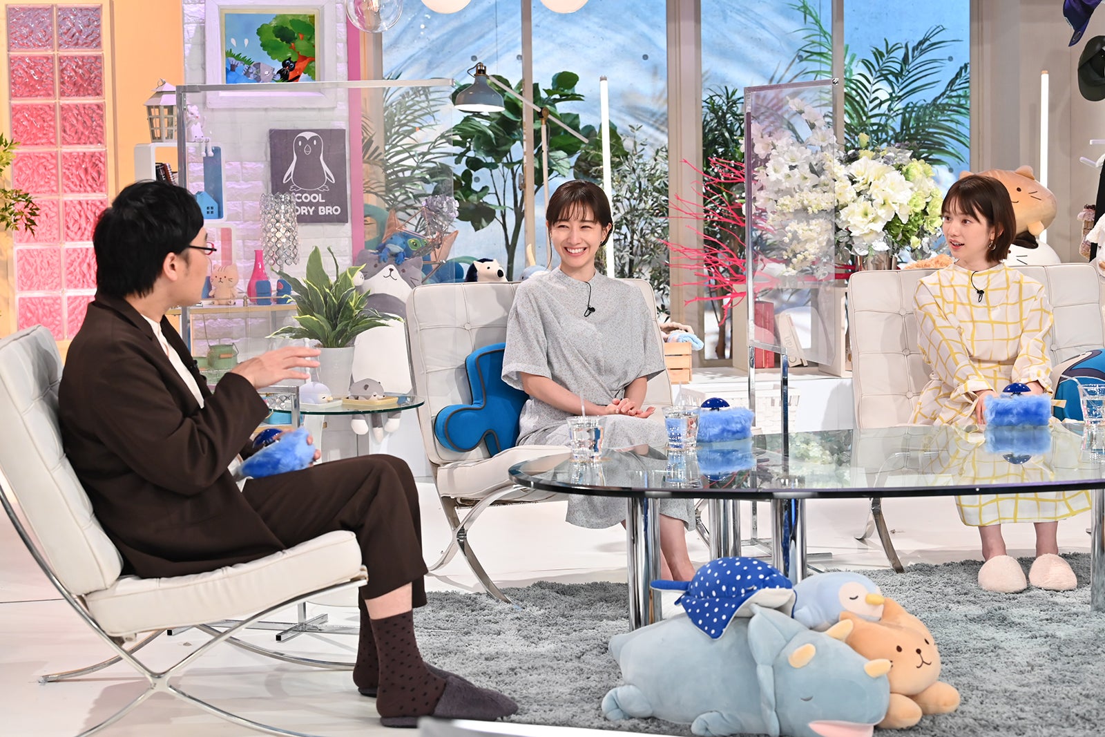 （左から）山里亮太、田中みな実、弘中綾香（C）テレビ朝日