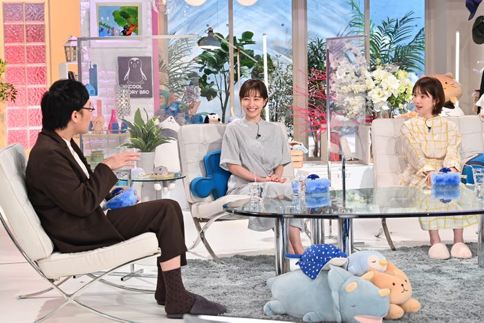 (左から)山里亮太、田中みな実、弘中綾香(C)テレビ朝日