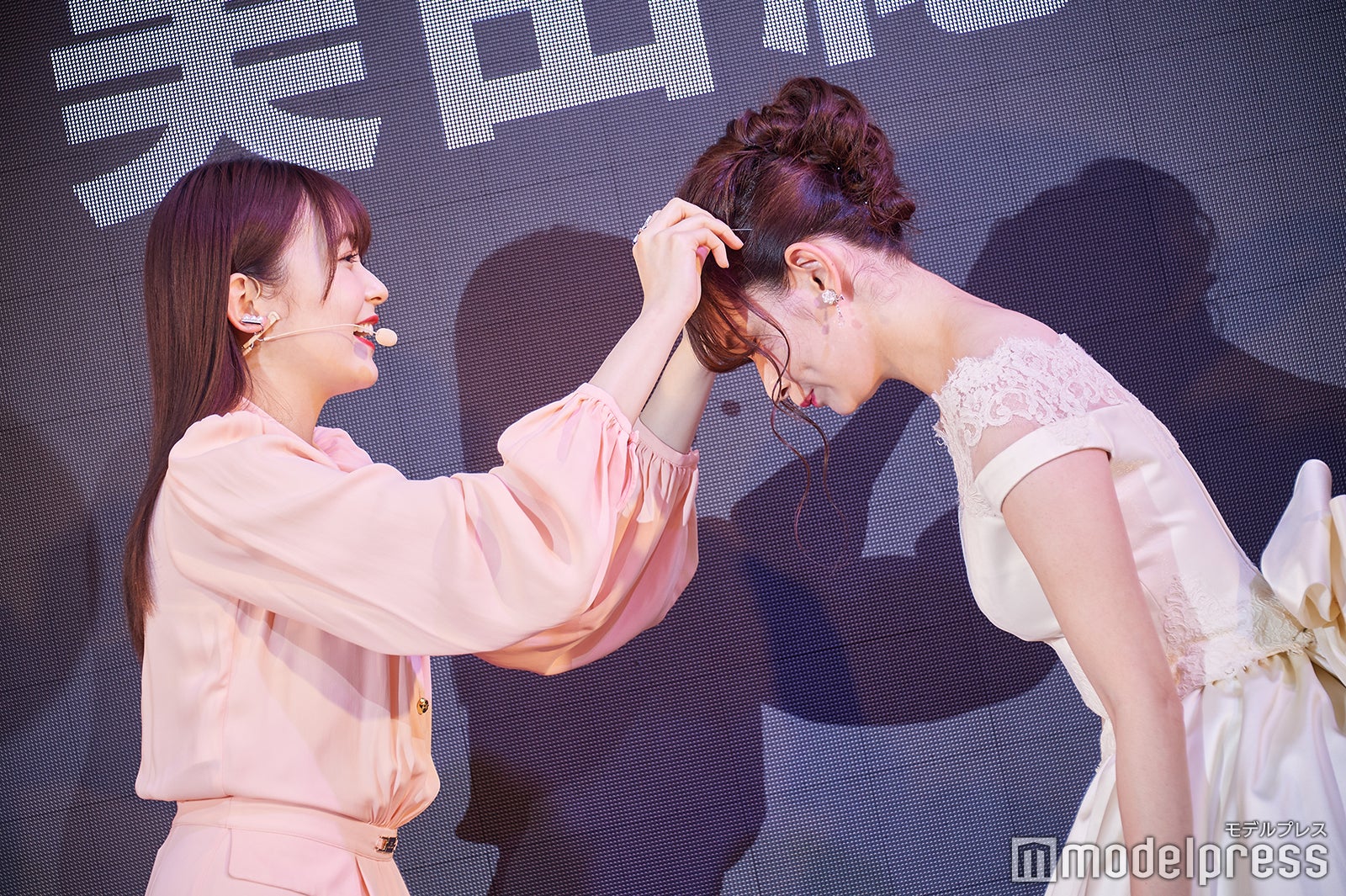 久間田琳加、仲美由紀さん（C）モデルプレス