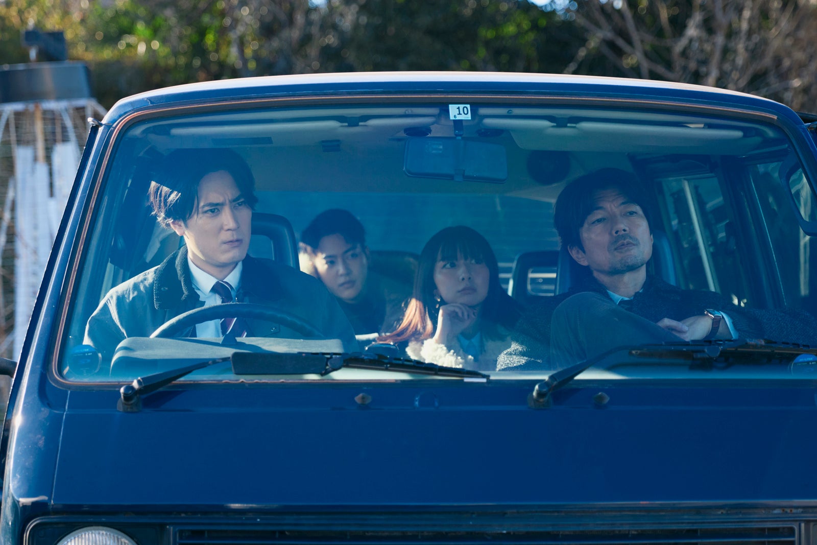 間宮祥太朗、三山凌輝、上白石萌歌、仲村トオル「イグナイト -法の無法者-」第1話（C）TBS