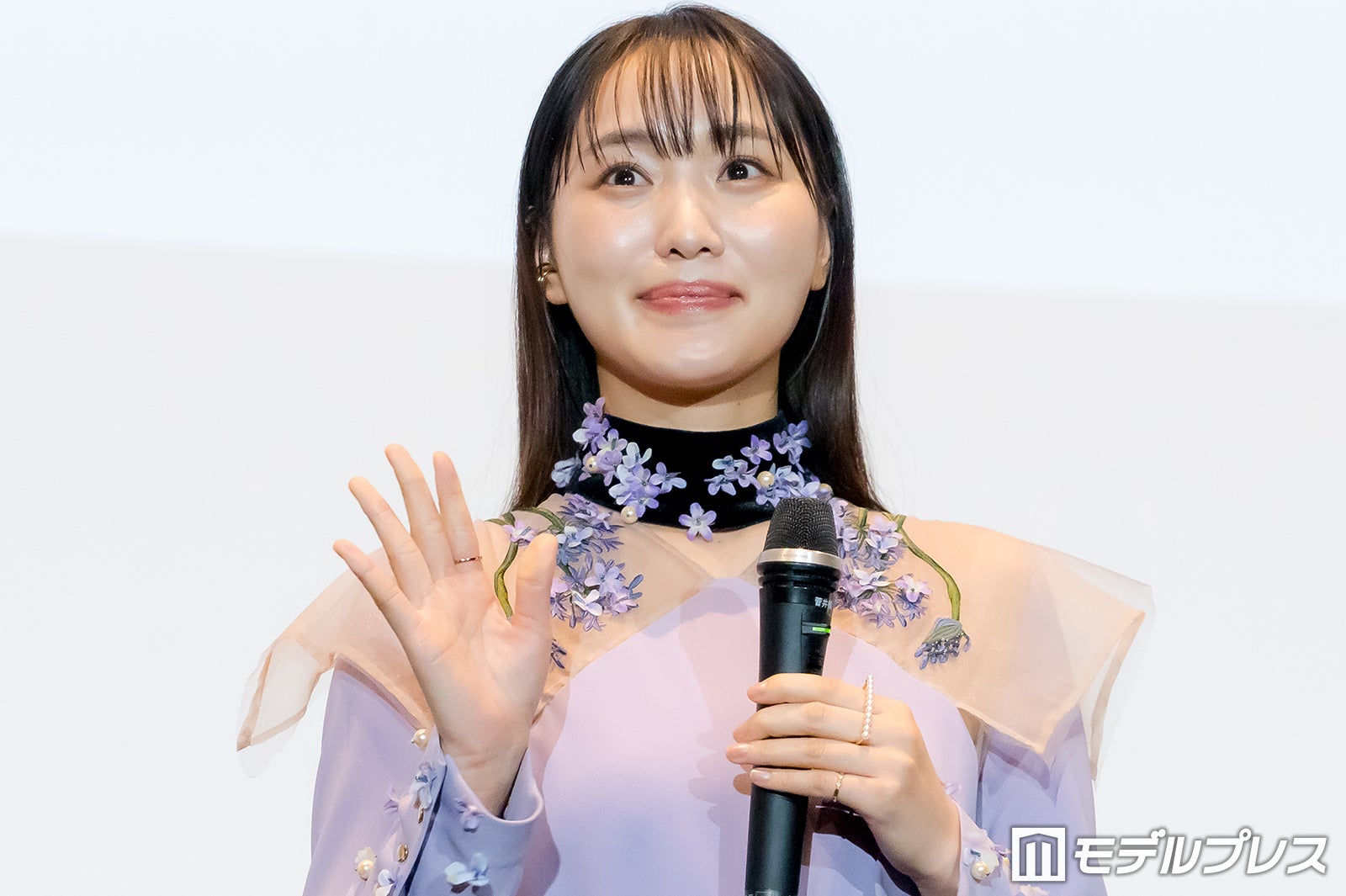 菅井友香（C）モデルプレス