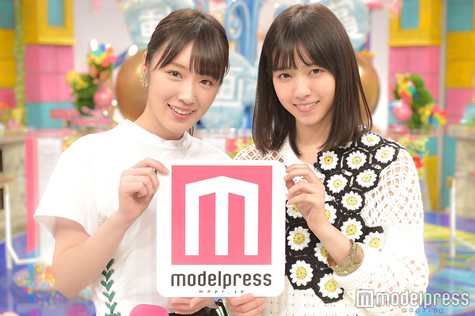 西野七瀬、高山一実（C）モデルプレス