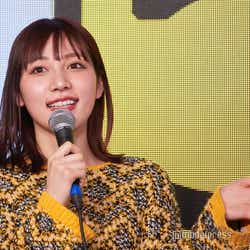 モデルプレス - 古川優香「低評価をお願いします」 生放送中にYouTube撮影に挑戦