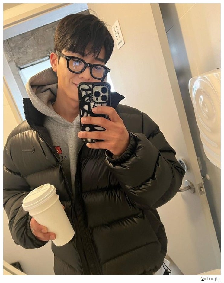 チェ・ジョンヒョプInstagramより