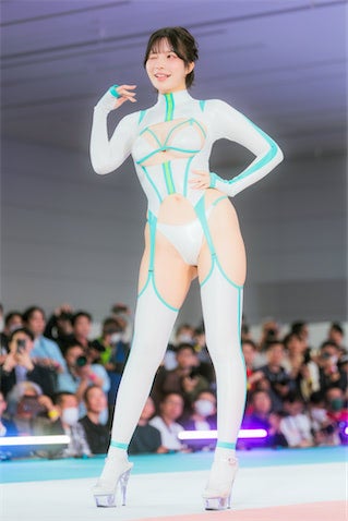 「フェティッシュ＆キュート」のパルフェット10周年 「ショーケース4」に約140名の人気モデルが集結