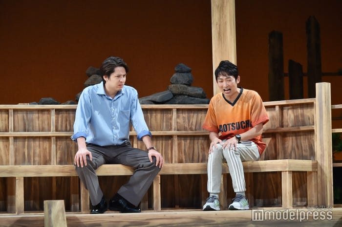 伊礼彼方、石田明「相対的浮世絵」フォトコールより(C)モデルプレス