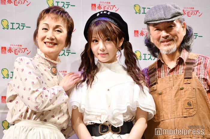 旺なつき、田中れいな、越智則英(C)モデルプレス