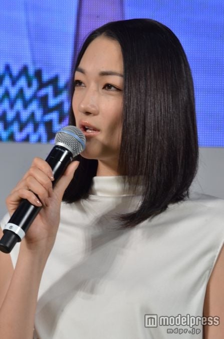 冨永愛、完治まで「あと半月」　