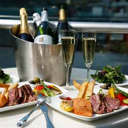 ベンジャミン ステーキハウス 東京ガーデンテラス紀尾井町/画像提供:オーイズミフーズ