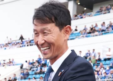 J1福岡激震 会長、社長が引責辞任 金明輝前監督のコンプラ違反内容公表 スタッフの業務能力揶揄や不適切な叱責を認定