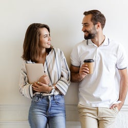 奥手な男性が 早く告白しなきゃ と焦る女性の言動3つ モデルプレス