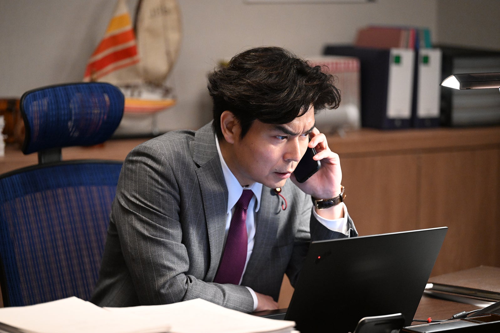 小澤征悦「罠の戦争」第8話より（C）カンテレ