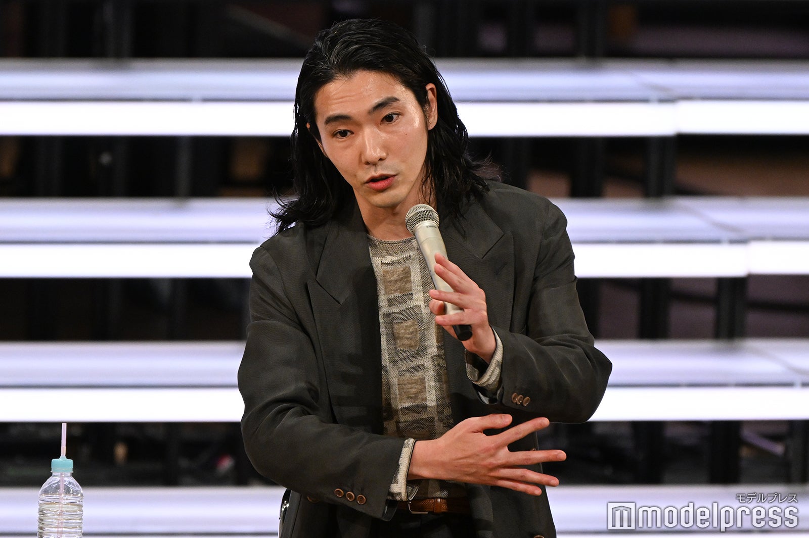 （C）モデルプレス