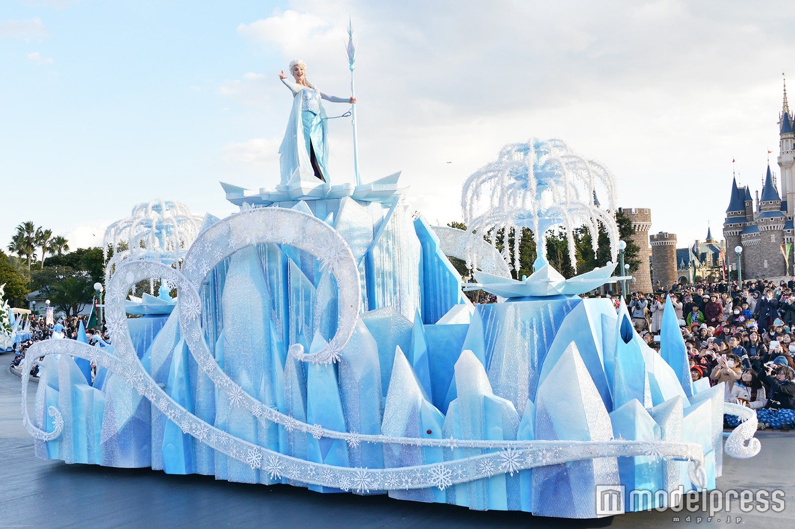 「フローズンファンタジーパレード」（C）モデルプレス