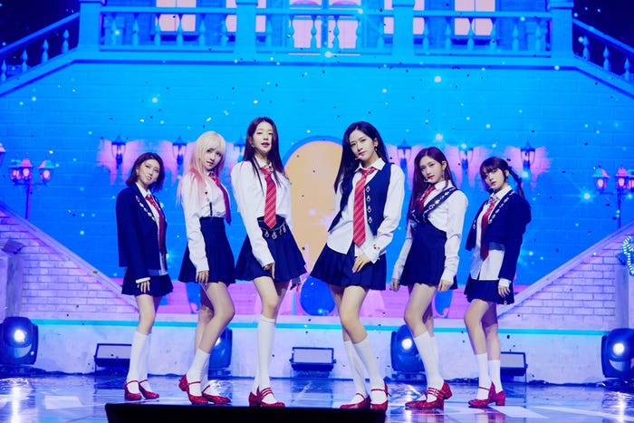 IVE「LOVEDIVE」発売記念カムバックショーより(提供写真)