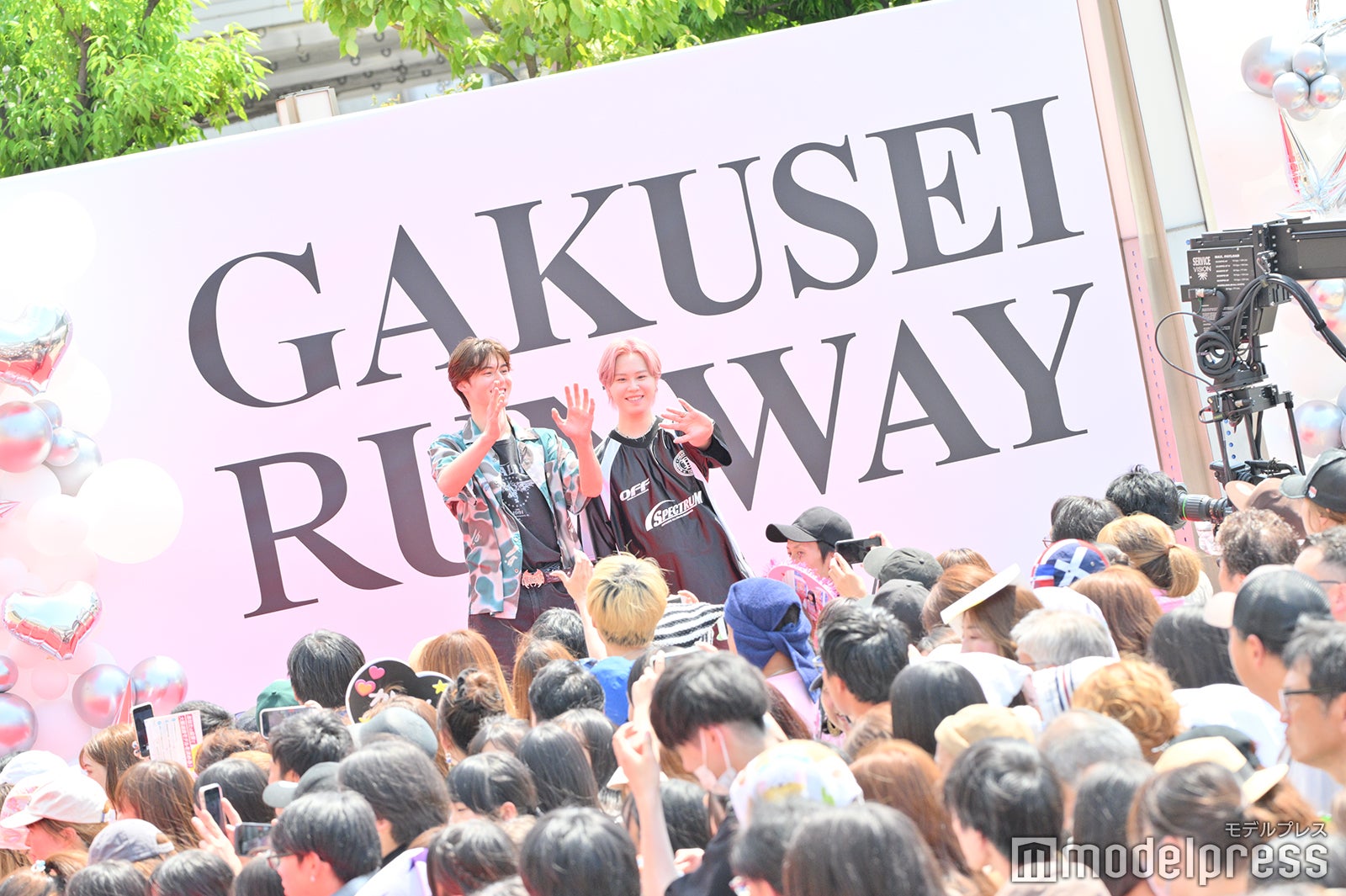 （C）モデルプレス