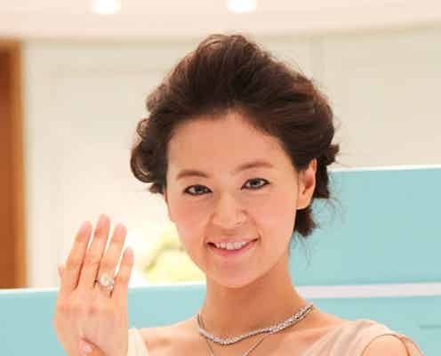 3億超のジュエリーを胸元に纏った黒谷友香、イケメン20人からプロポーズ殺到