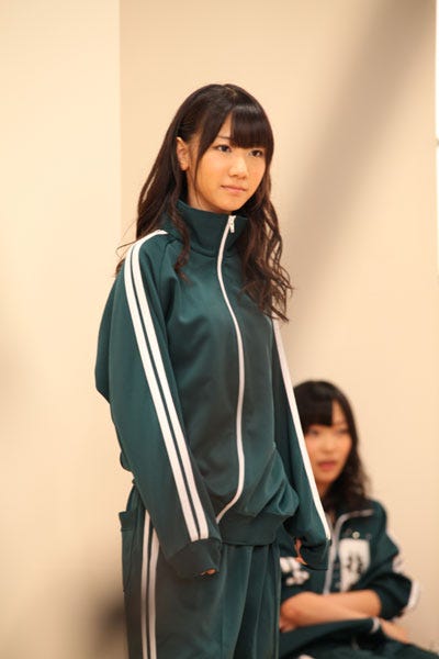 画像21/23) AKB48、「坊主頭×ジャージ」で踊り狂う！初の本格コント 