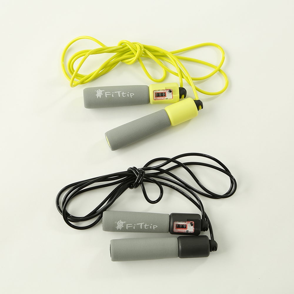 カウンター付き縄跳び（2色・各￥300）／画像提供：株式会社パル