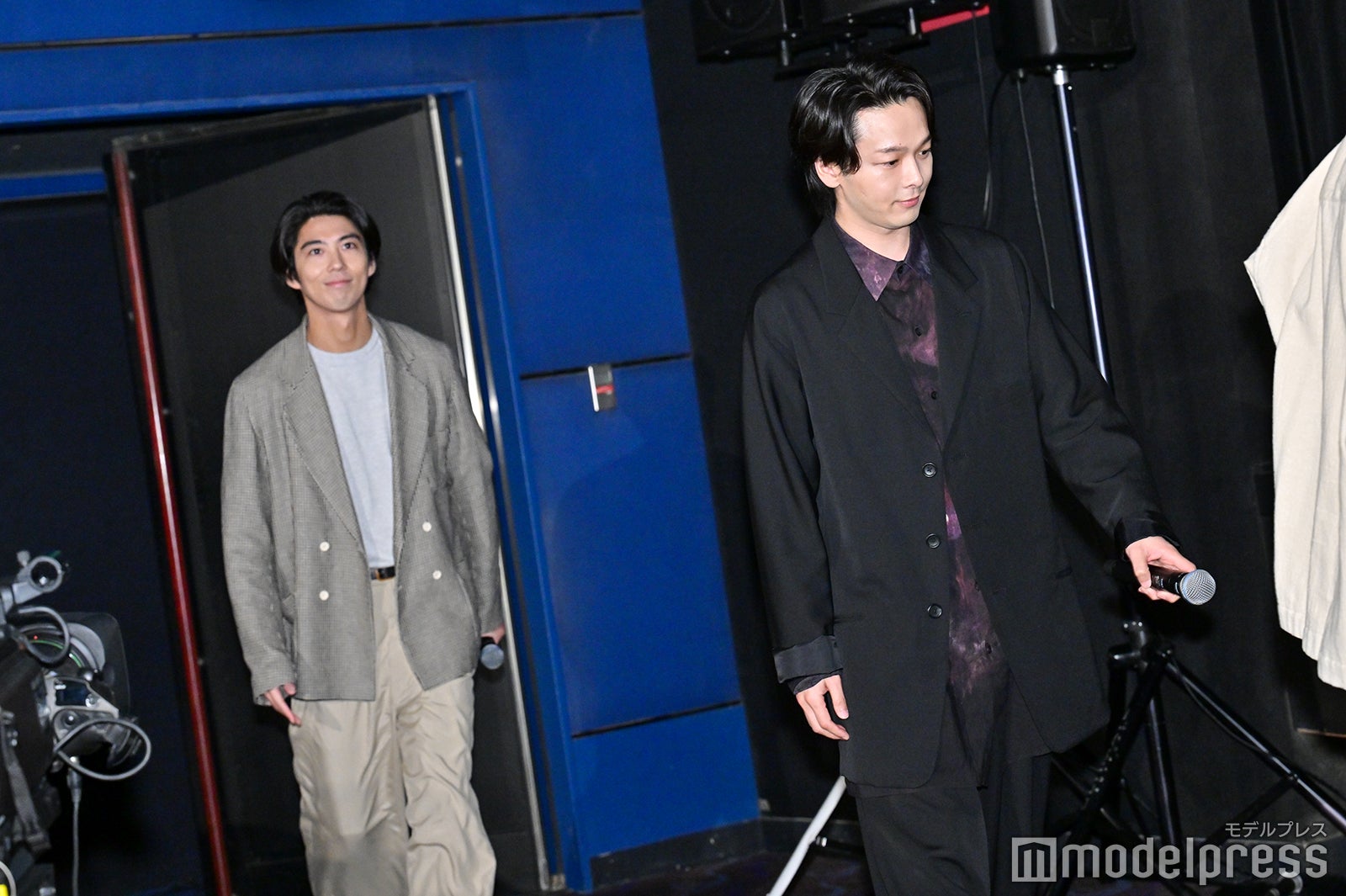 賀来賢人、中村倫也（C）モデルプレス