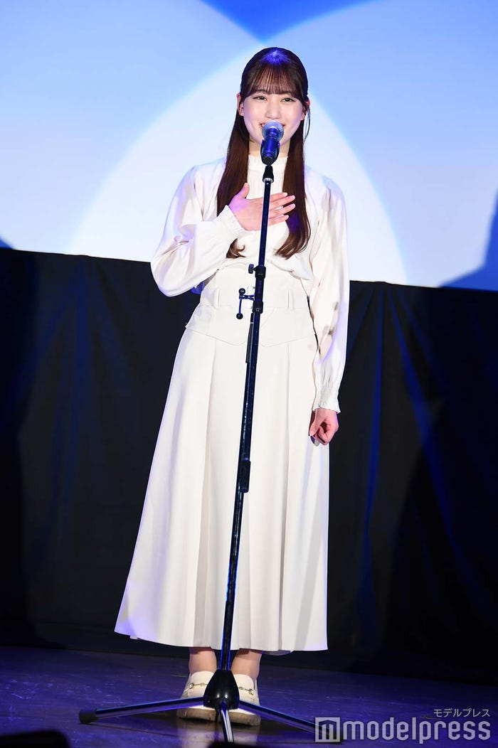 森田心愛さん/スピーチの様子(C)モデルプレス