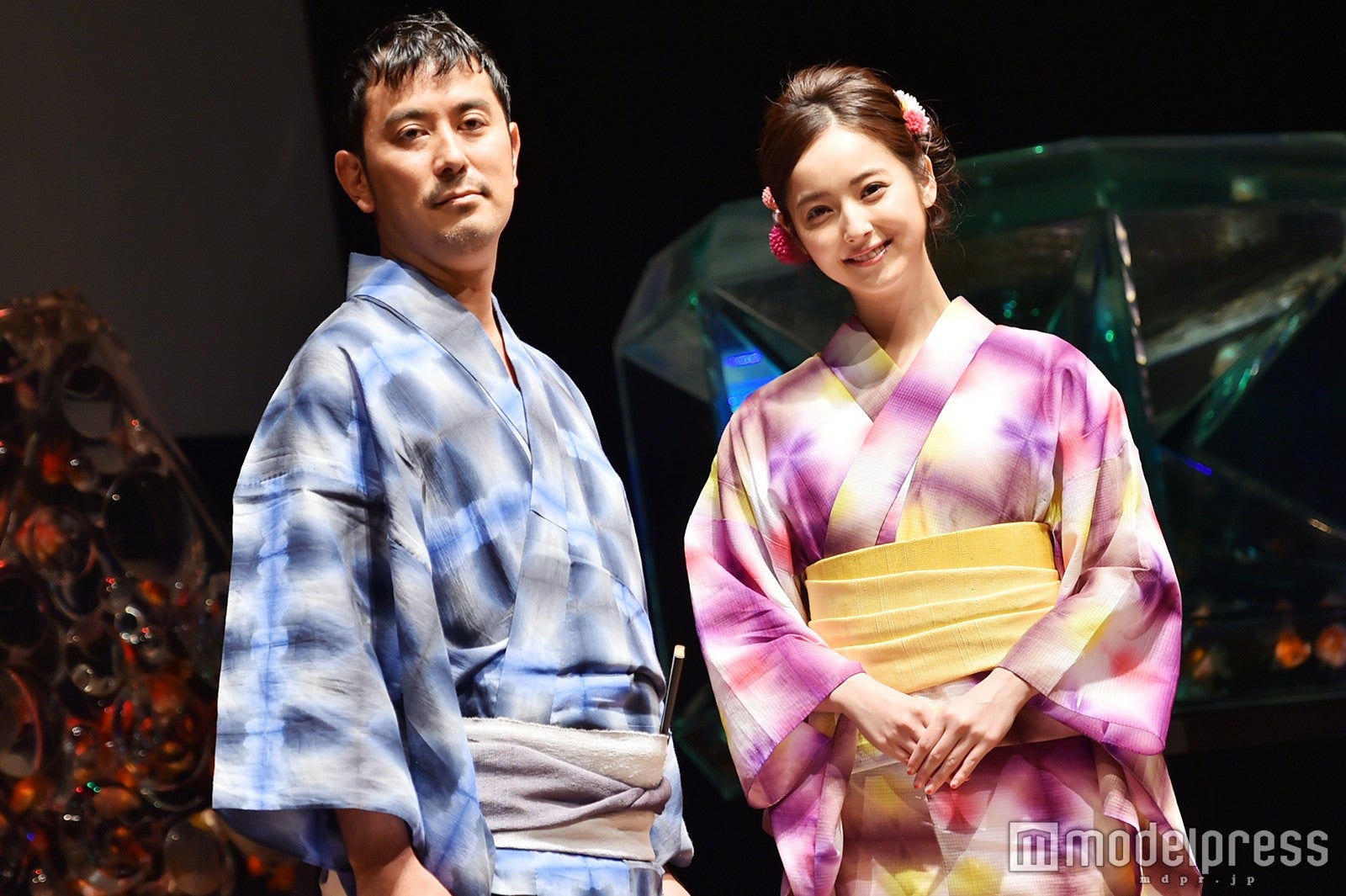 木村英智氏、佐々木希（C）モデルプレス